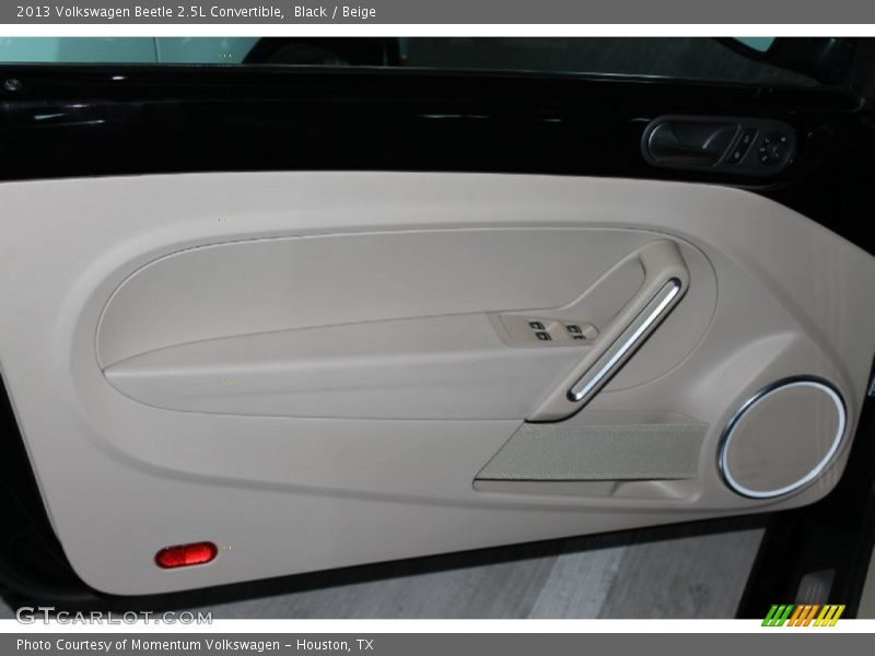 Black / Beige 2013 Volkswagen Beetle 2.5L Convertible