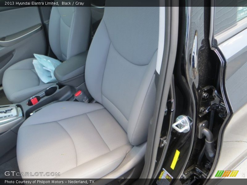Black / Gray 2013 Hyundai Elantra Limited
