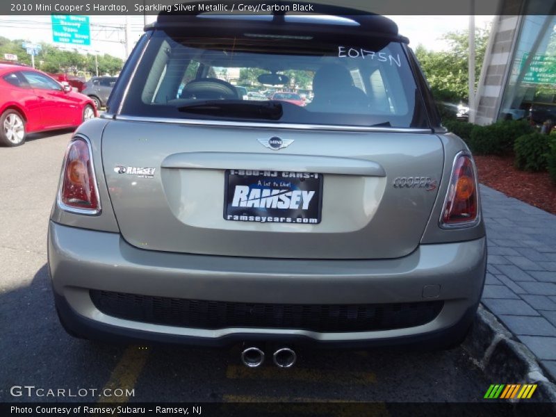 Sparkling Silver Metallic / Grey/Carbon Black 2010 Mini Cooper S Hardtop