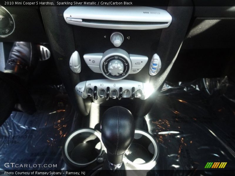 Sparkling Silver Metallic / Grey/Carbon Black 2010 Mini Cooper S Hardtop