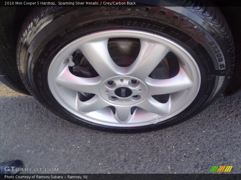 Sparkling Silver Metallic / Grey/Carbon Black 2010 Mini Cooper S Hardtop