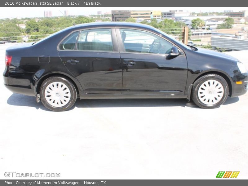 Black / Titan Black 2010 Volkswagen Jetta SE Sedan