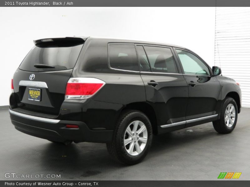 Black / Ash 2011 Toyota Highlander