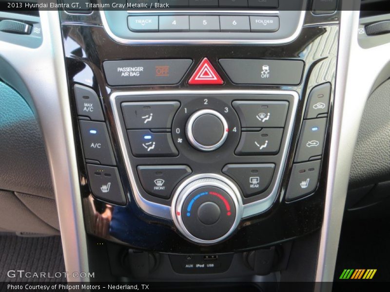 Titanium Gray Metallic / Black 2013 Hyundai Elantra GT