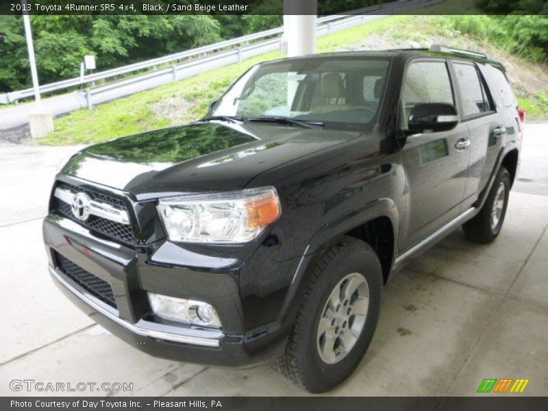 Black / Sand Beige Leather 2013 Toyota 4Runner SR5 4x4