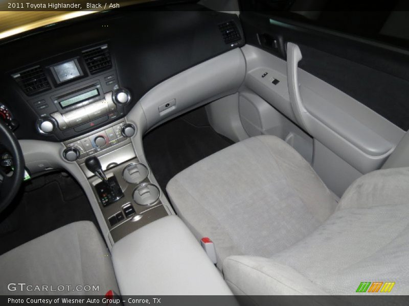 Black / Ash 2011 Toyota Highlander