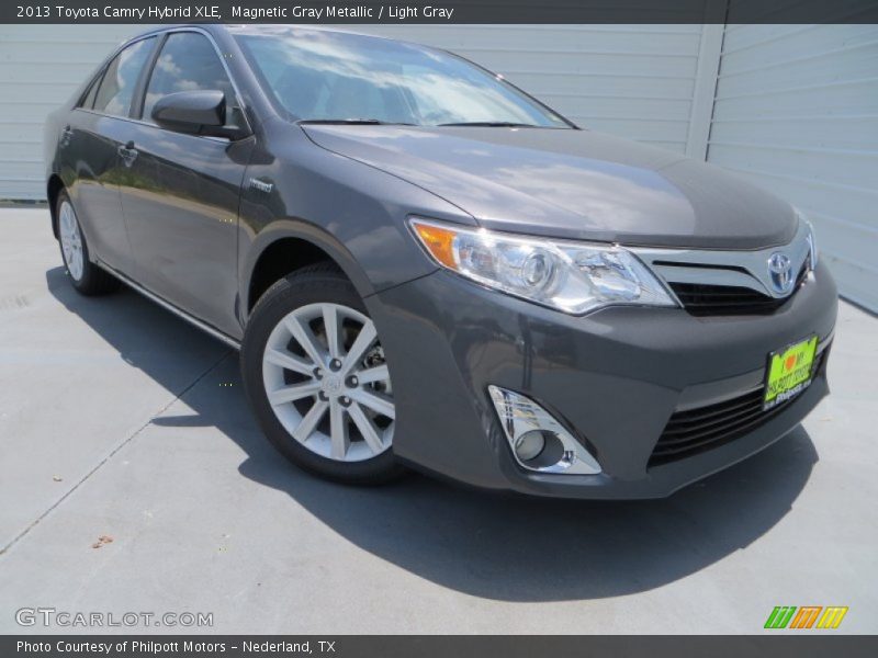 Magnetic Gray Metallic / Light Gray 2013 Toyota Camry Hybrid XLE