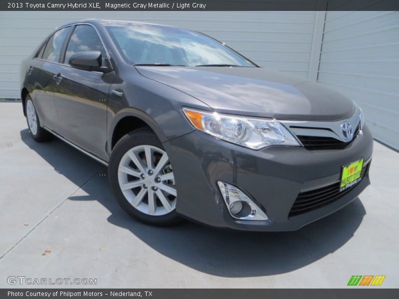 Magnetic Gray Metallic / Light Gray 2013 Toyota Camry Hybrid XLE