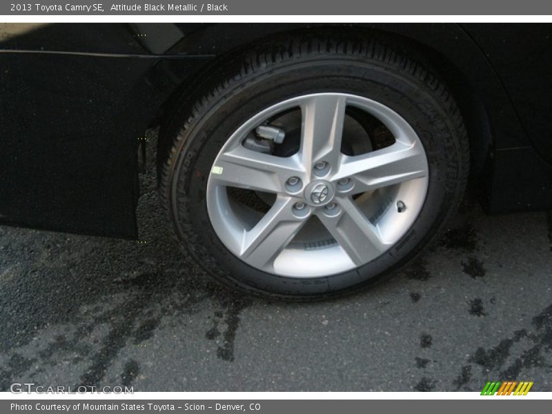 Attitude Black Metallic / Black 2013 Toyota Camry SE