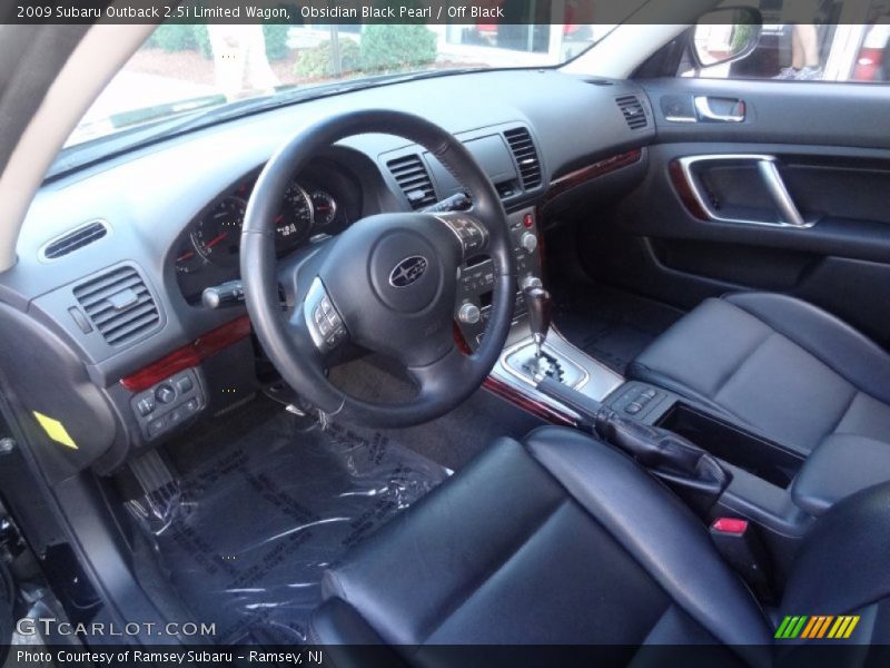 Obsidian Black Pearl / Off Black 2009 Subaru Outback 2.5i Limited Wagon