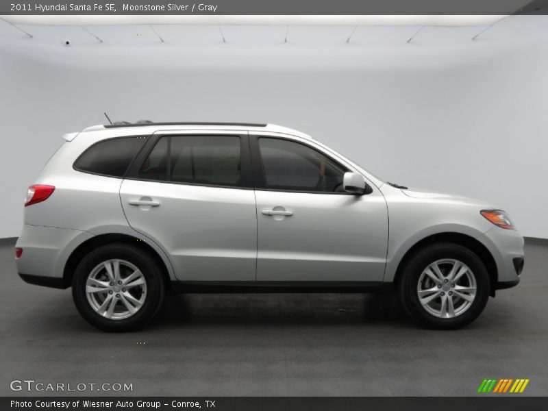 Moonstone Silver / Gray 2011 Hyundai Santa Fe SE