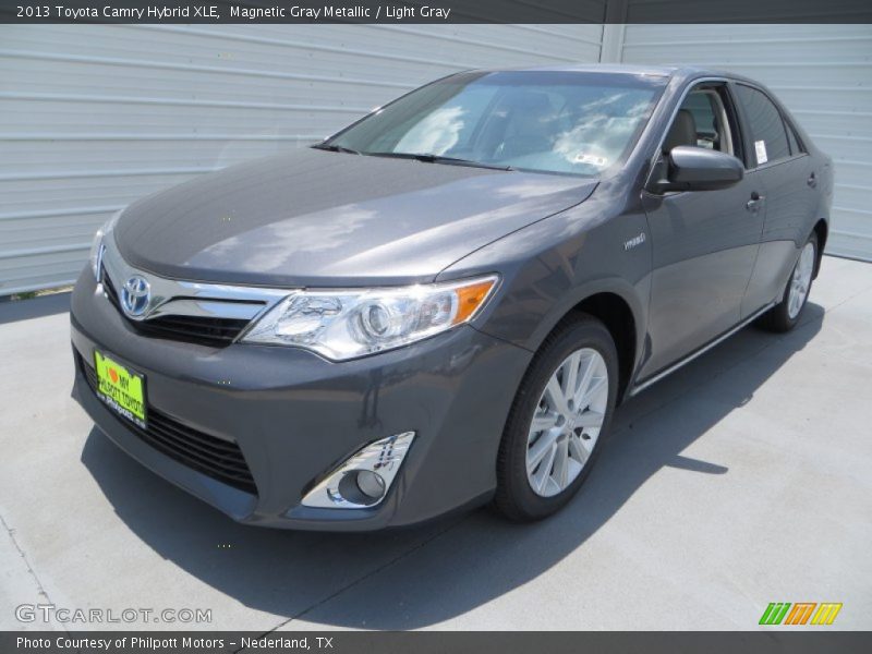 Magnetic Gray Metallic / Light Gray 2013 Toyota Camry Hybrid XLE