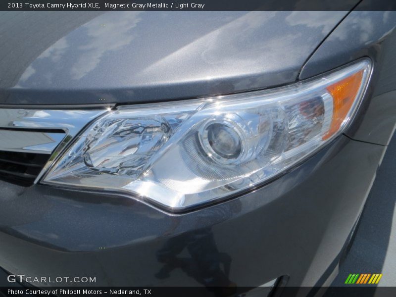 Magnetic Gray Metallic / Light Gray 2013 Toyota Camry Hybrid XLE