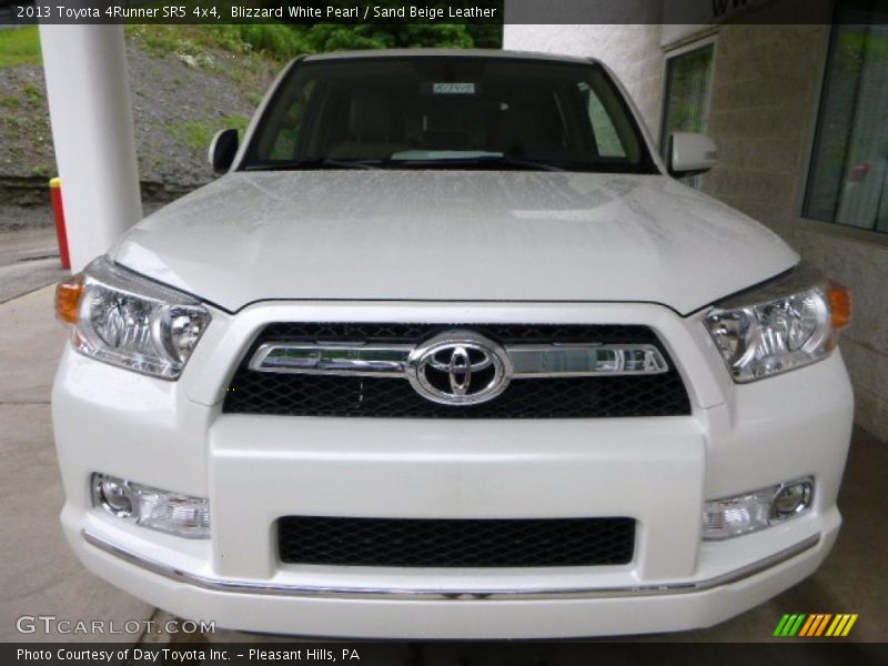 Blizzard White Pearl / Sand Beige Leather 2013 Toyota 4Runner SR5 4x4
