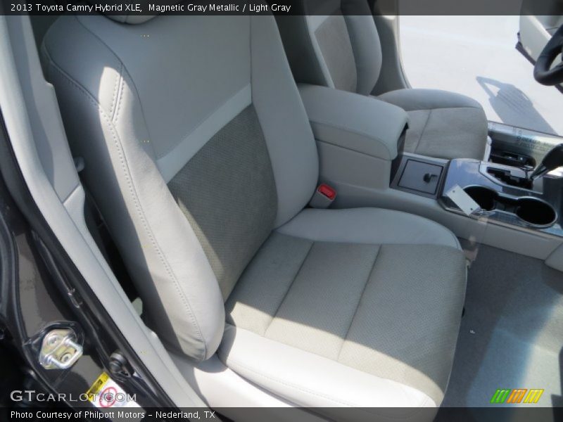Magnetic Gray Metallic / Light Gray 2013 Toyota Camry Hybrid XLE