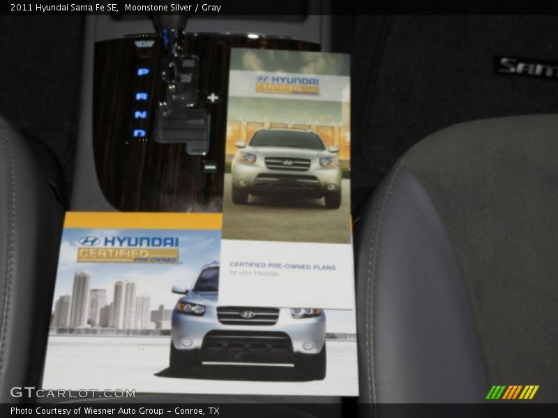 Moonstone Silver / Gray 2011 Hyundai Santa Fe SE