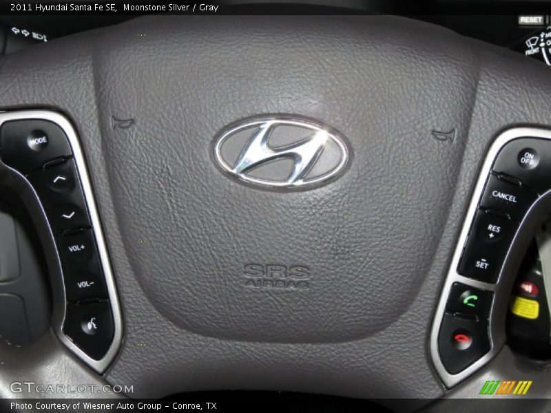 Moonstone Silver / Gray 2011 Hyundai Santa Fe SE