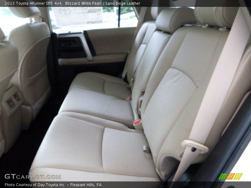 Blizzard White Pearl / Sand Beige Leather 2013 Toyota 4Runner SR5 4x4