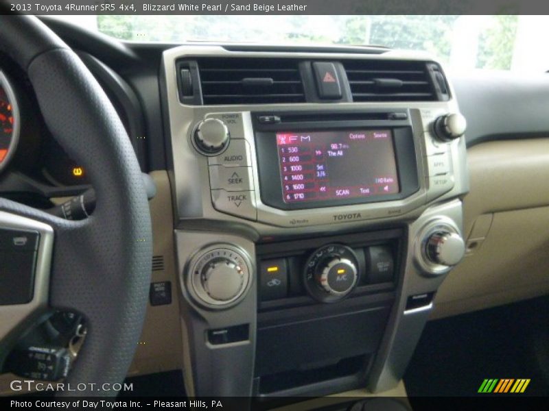 Blizzard White Pearl / Sand Beige Leather 2013 Toyota 4Runner SR5 4x4