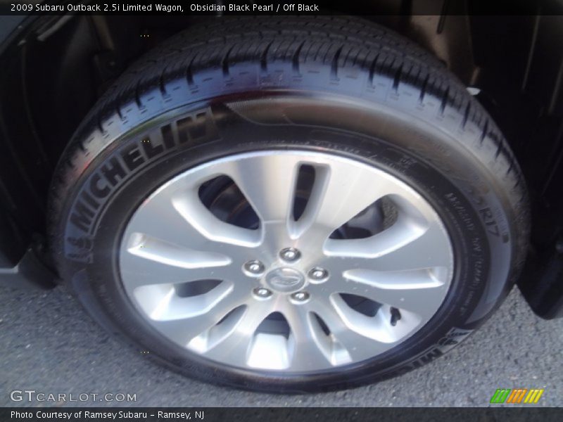 Obsidian Black Pearl / Off Black 2009 Subaru Outback 2.5i Limited Wagon