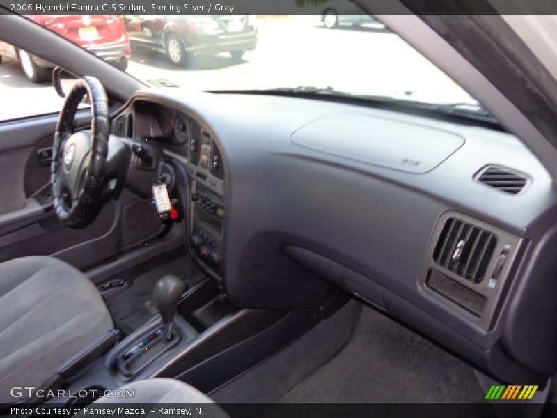 Sterling Silver / Gray 2006 Hyundai Elantra GLS Sedan