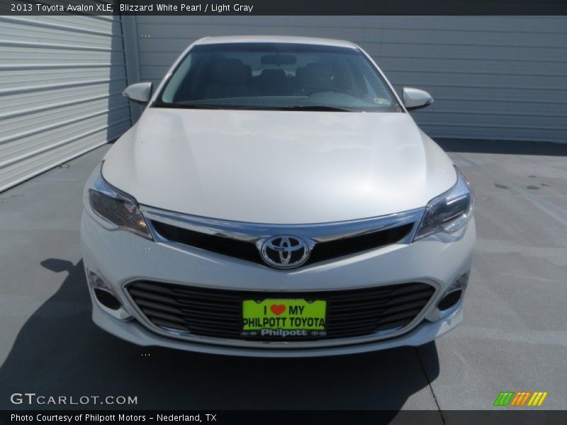 Blizzard White Pearl / Light Gray 2013 Toyota Avalon XLE
