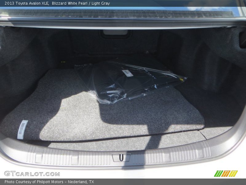 Blizzard White Pearl / Light Gray 2013 Toyota Avalon XLE