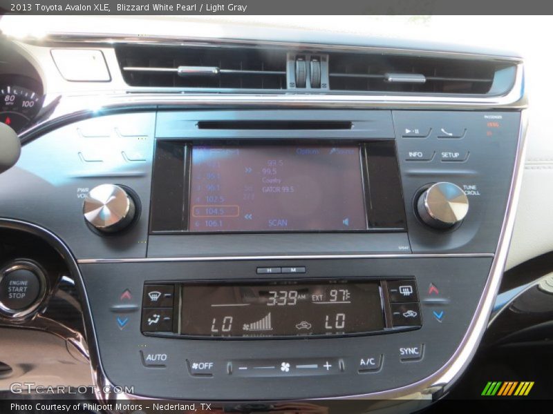 Blizzard White Pearl / Light Gray 2013 Toyota Avalon XLE