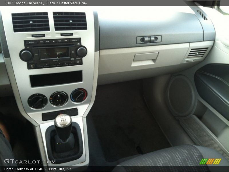 Black / Pastel Slate Gray 2007 Dodge Caliber SE