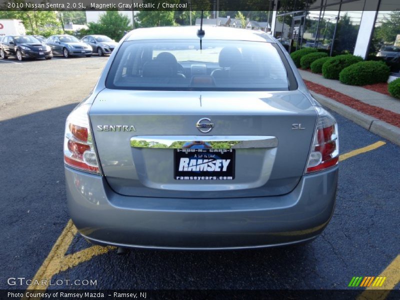 Magnetic Gray Metallic / Charcoal 2010 Nissan Sentra 2.0 SL