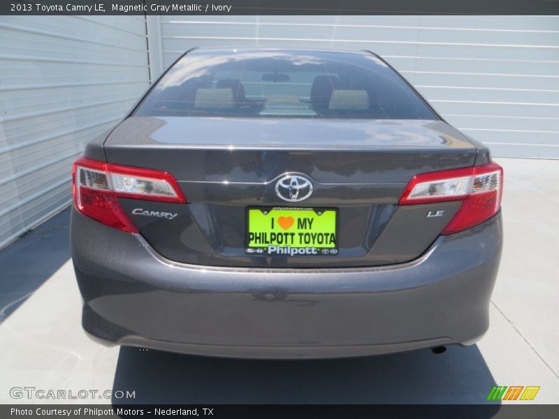 Magnetic Gray Metallic / Ivory 2013 Toyota Camry LE