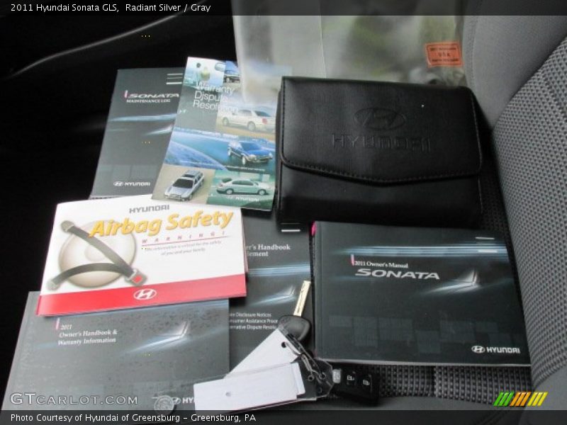 Radiant Silver / Gray 2011 Hyundai Sonata GLS