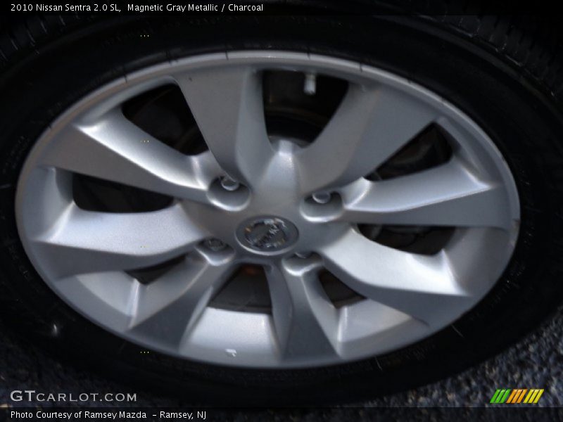 Magnetic Gray Metallic / Charcoal 2010 Nissan Sentra 2.0 SL