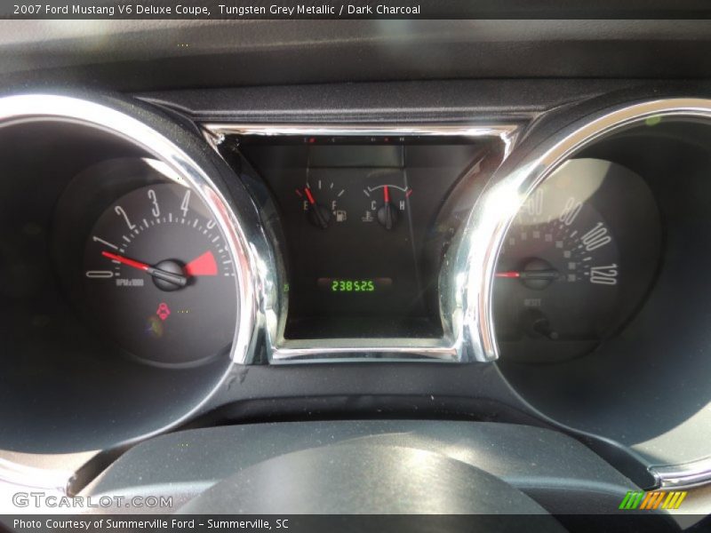 Tungsten Grey Metallic / Dark Charcoal 2007 Ford Mustang V6 Deluxe Coupe