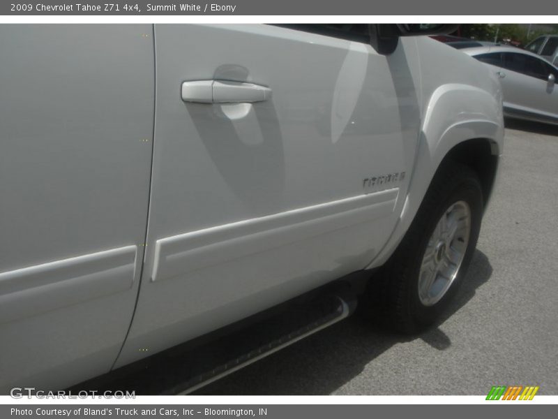 Summit White / Ebony 2009 Chevrolet Tahoe Z71 4x4