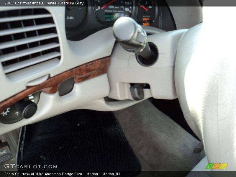 White / Medium Gray 2005 Chevrolet Impala