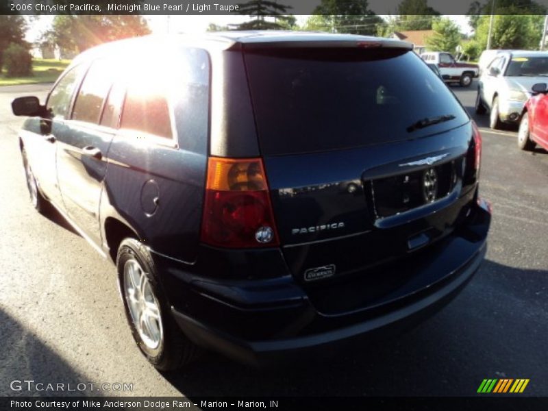 Midnight Blue Pearl / Light Taupe 2006 Chrysler Pacifica