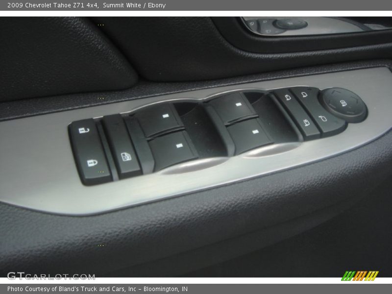 Summit White / Ebony 2009 Chevrolet Tahoe Z71 4x4