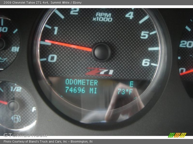 Summit White / Ebony 2009 Chevrolet Tahoe Z71 4x4