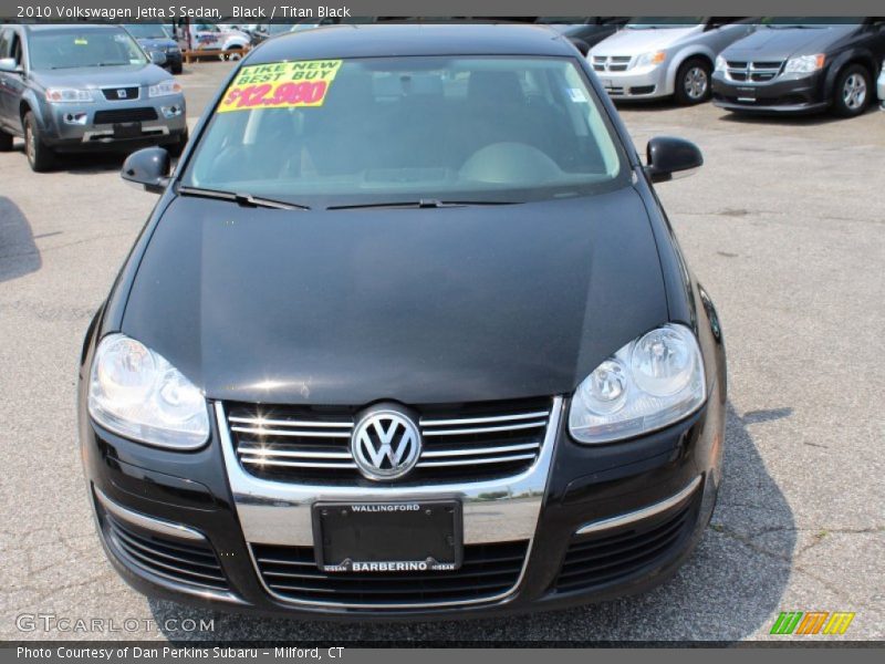 Black / Titan Black 2010 Volkswagen Jetta S Sedan