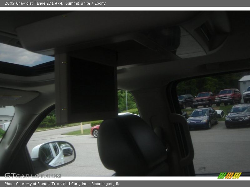Summit White / Ebony 2009 Chevrolet Tahoe Z71 4x4