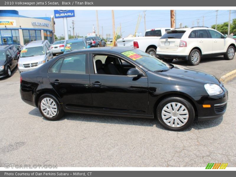 Black / Titan Black 2010 Volkswagen Jetta S Sedan