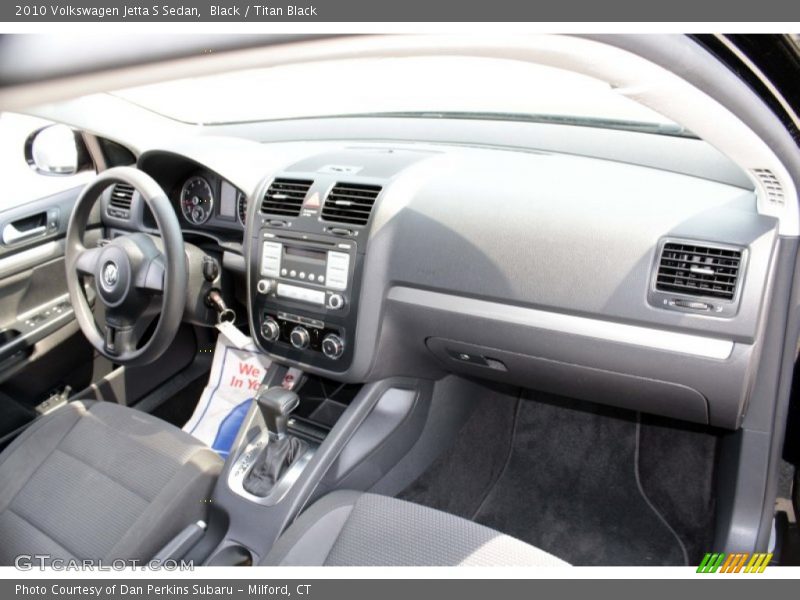 Black / Titan Black 2010 Volkswagen Jetta S Sedan
