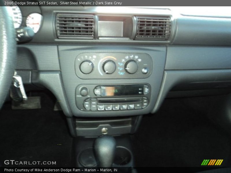Silver Steel Metallic / Dark Slate Grey 2006 Dodge Stratus SXT Sedan