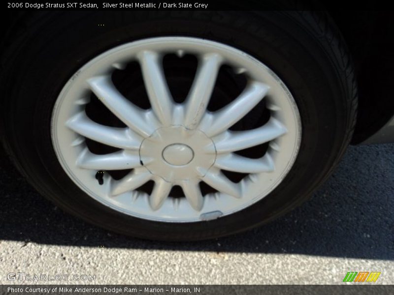Silver Steel Metallic / Dark Slate Grey 2006 Dodge Stratus SXT Sedan