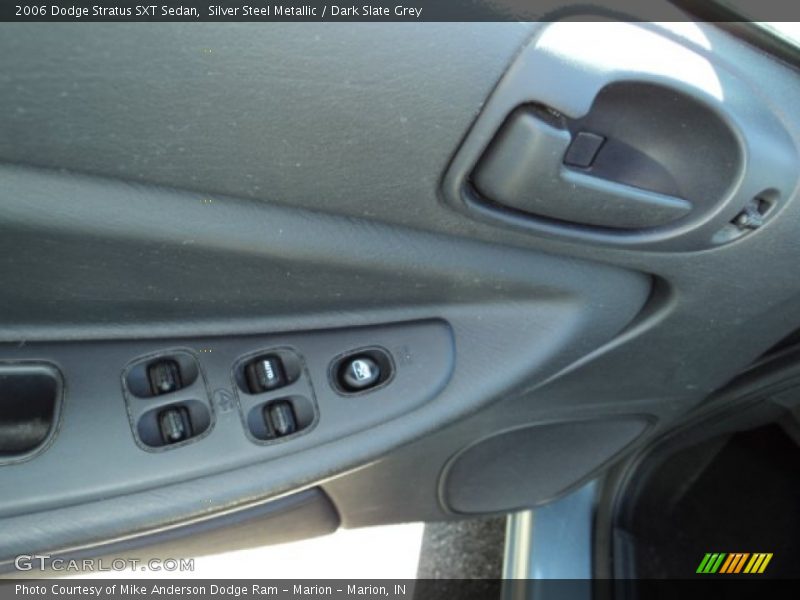 Silver Steel Metallic / Dark Slate Grey 2006 Dodge Stratus SXT Sedan