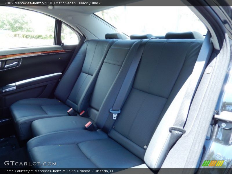 Black / Black 2009 Mercedes-Benz S 550 4Matic Sedan