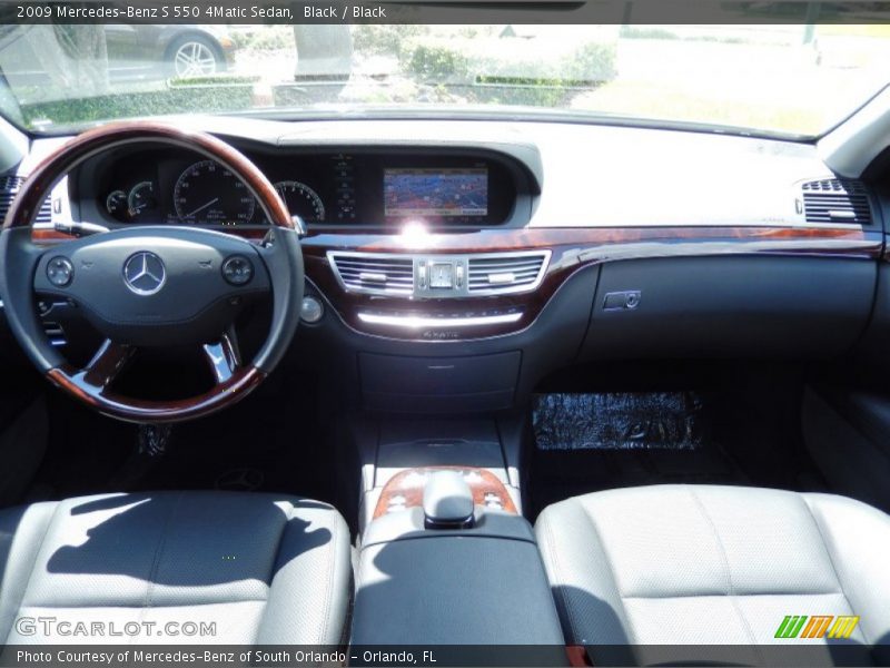 Black / Black 2009 Mercedes-Benz S 550 4Matic Sedan