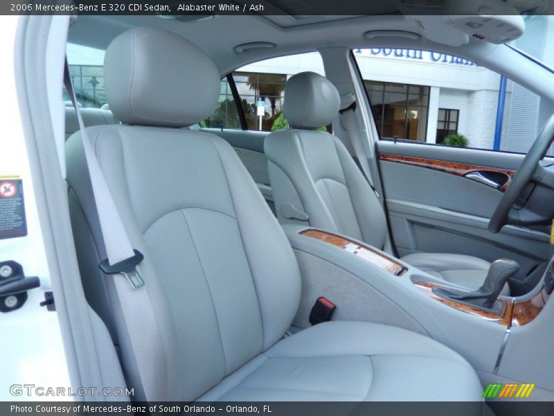 Front Seat of 2006 E 320 CDI Sedan