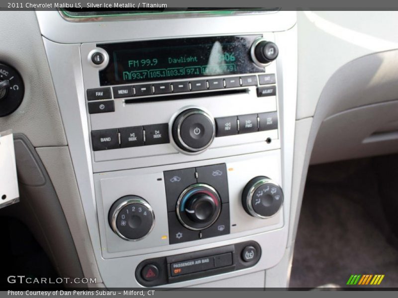 Silver Ice Metallic / Titanium 2011 Chevrolet Malibu LS